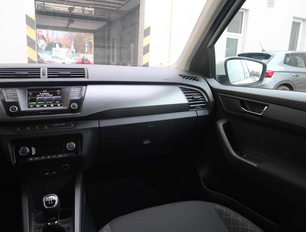 2016 Škoda Fabia - 11