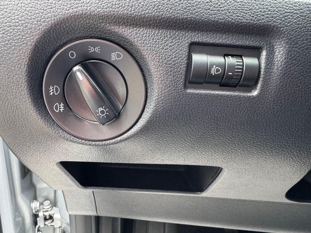 2011 Škoda Fabia - 8