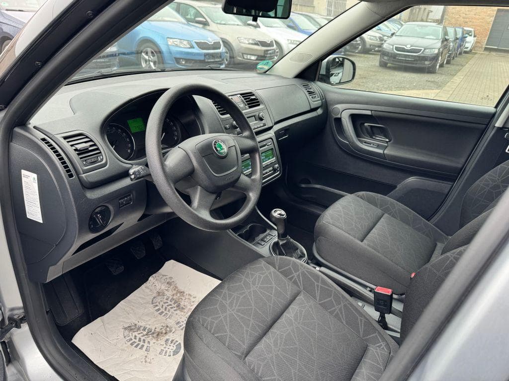 2011 Škoda Fabia - 15