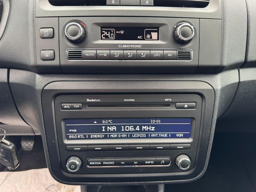 2011 Škoda Fabia - 13