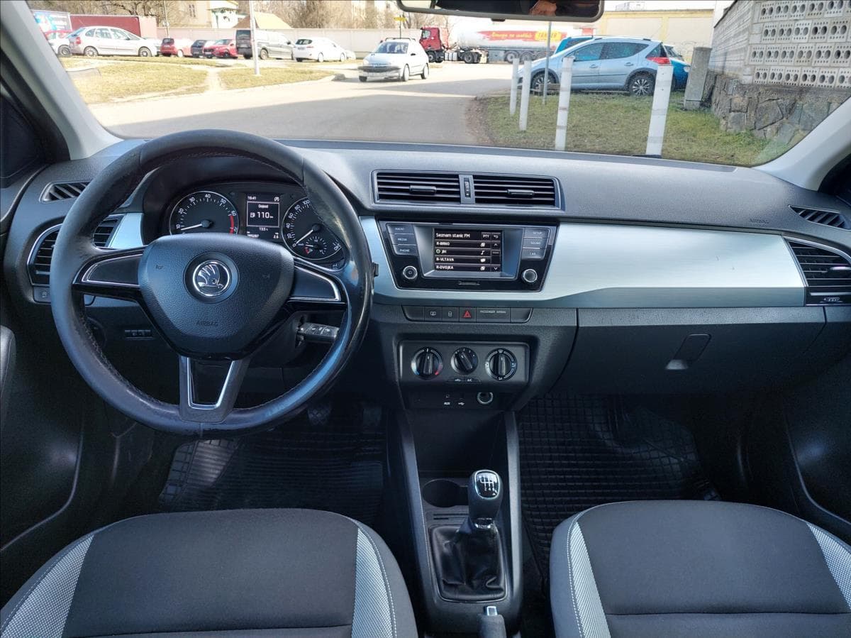 2015 Škoda Fabia - 10
