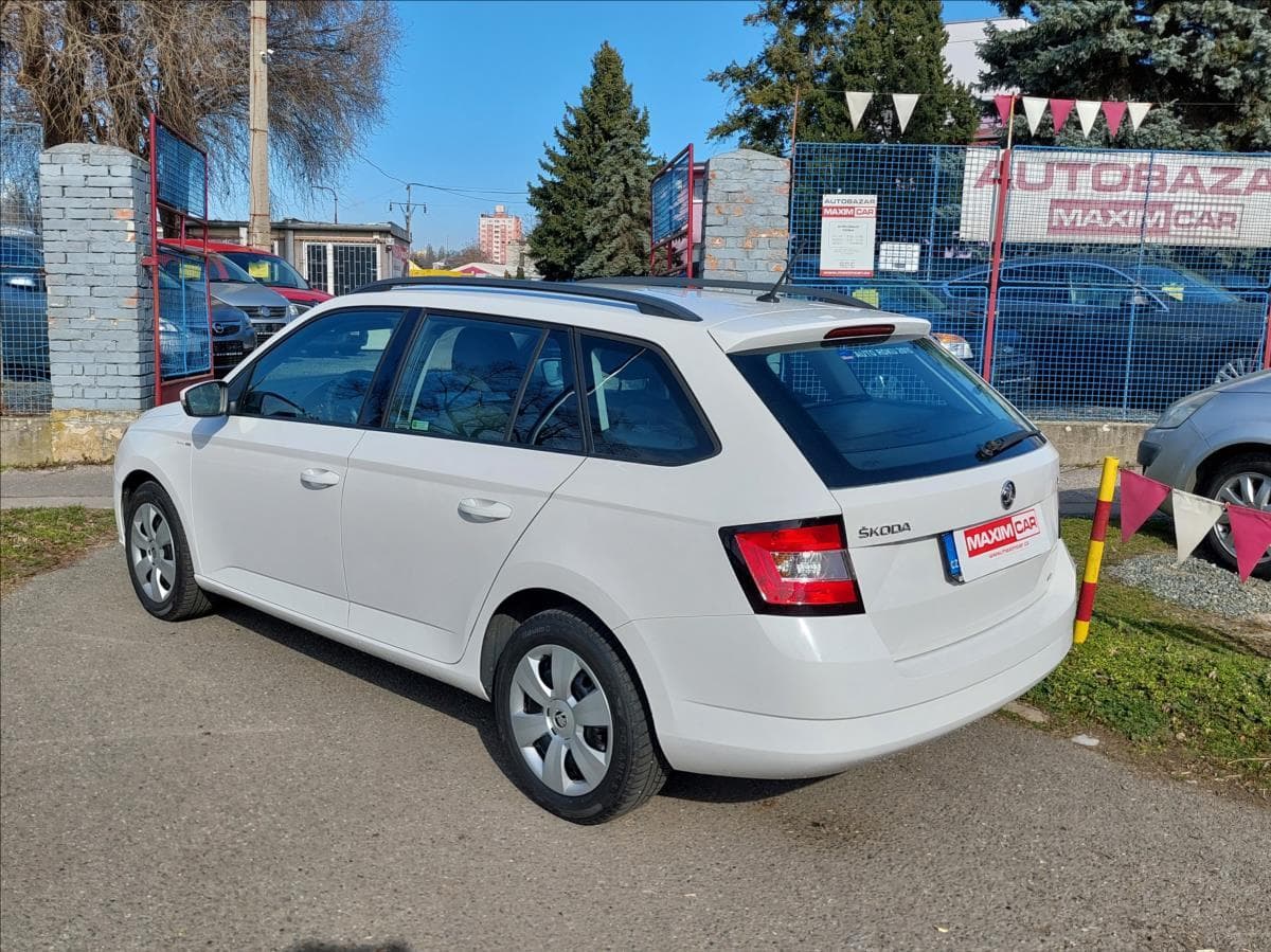 2015 Škoda Fabia - 7