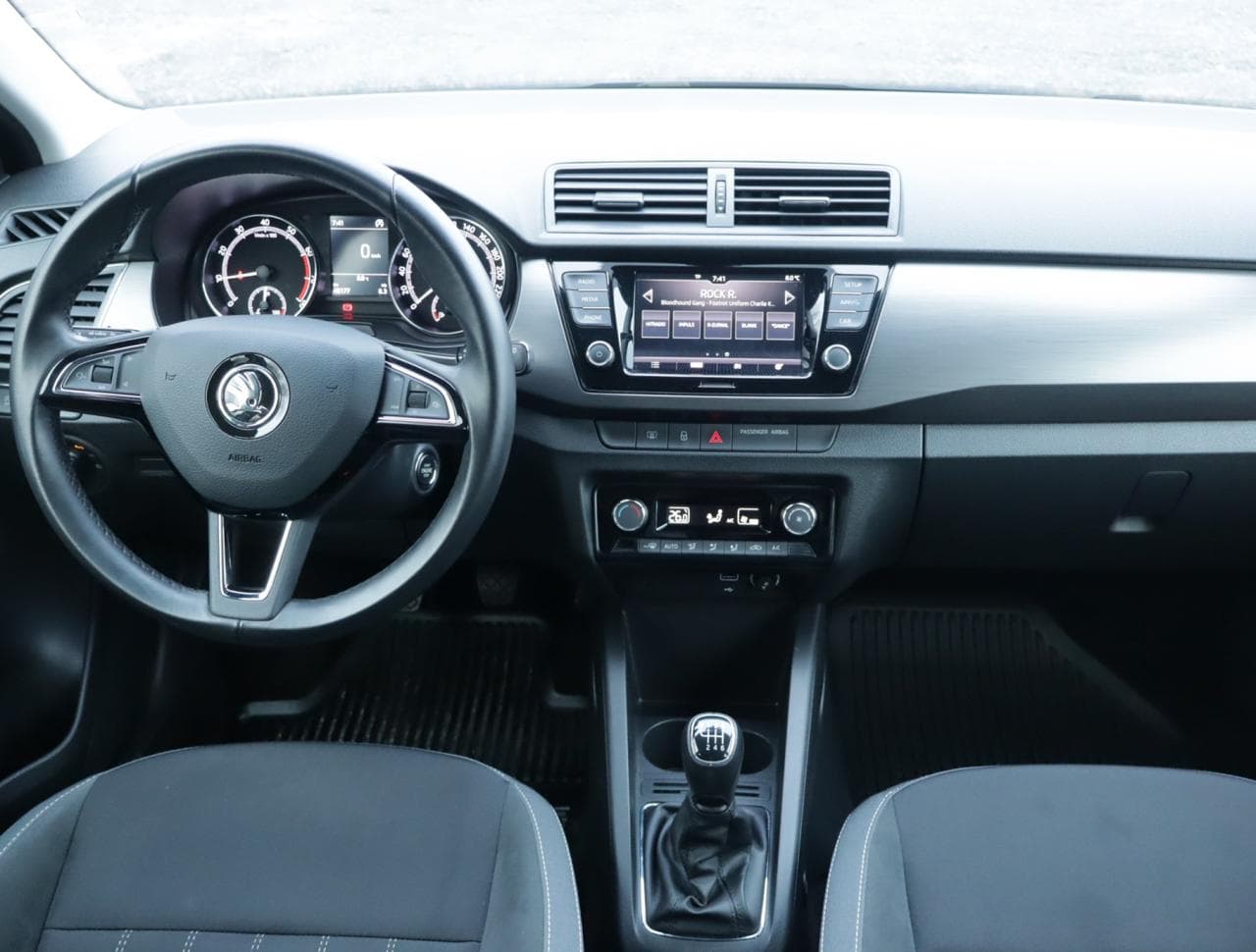 2019 Škoda Fabia - 10