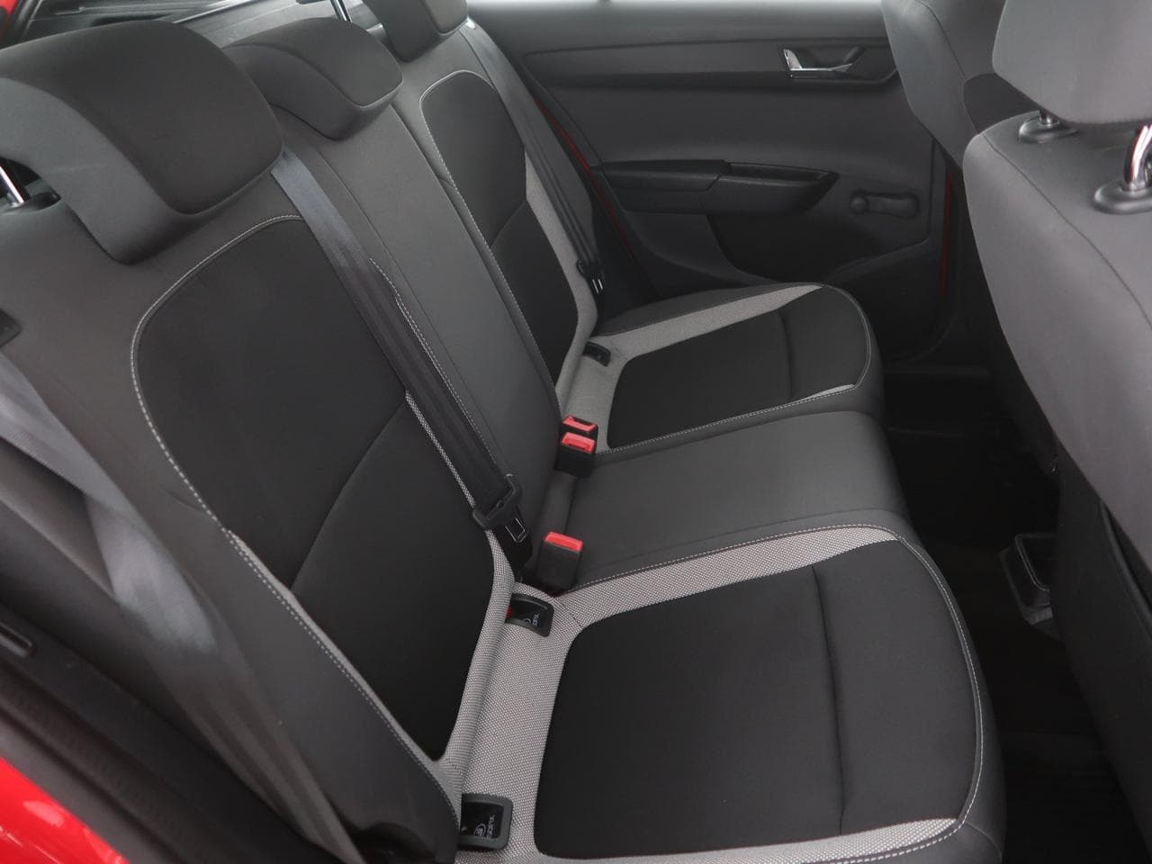 2018 Škoda Fabia - 13