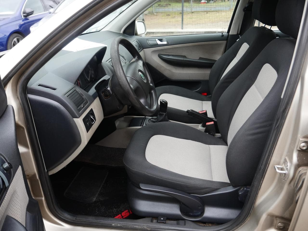 2005 Škoda FABIA - 8