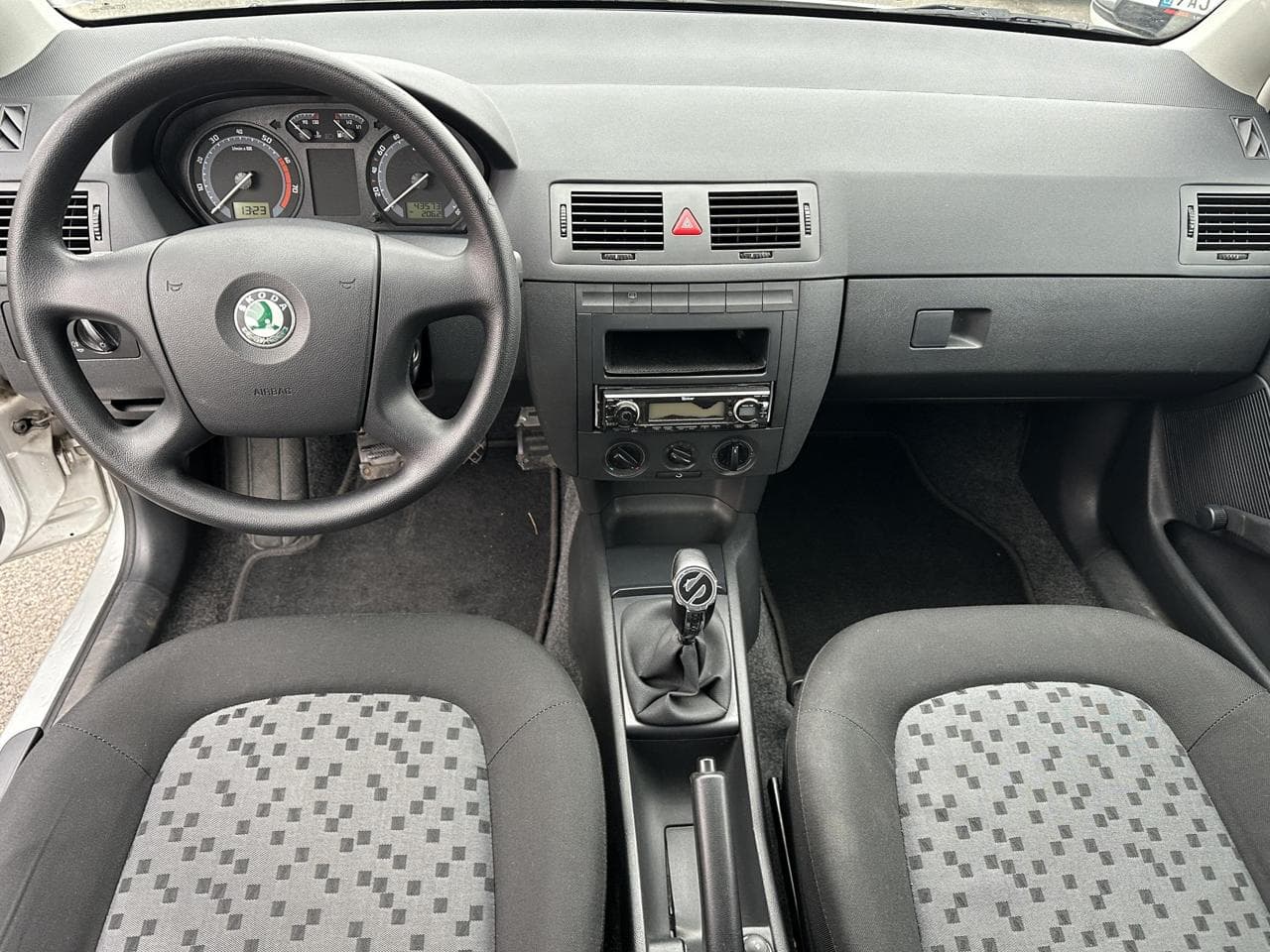 2007 Škoda FABIA - 8