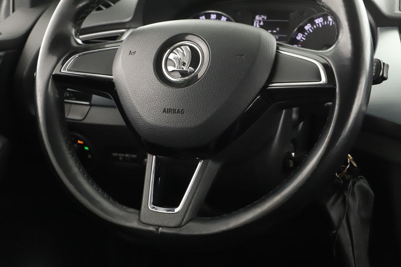 2017 Škoda Fabia - 17