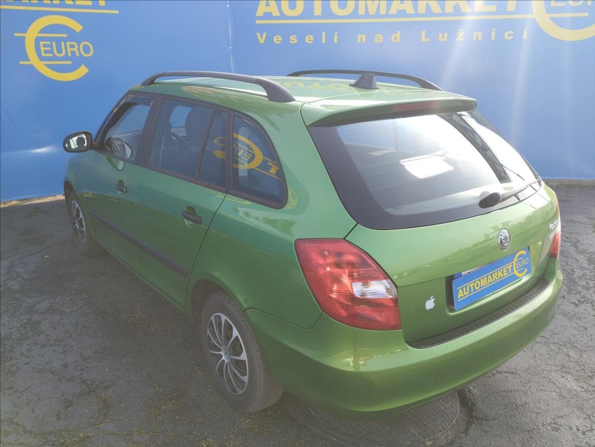 2011 Škoda Fabia - 6