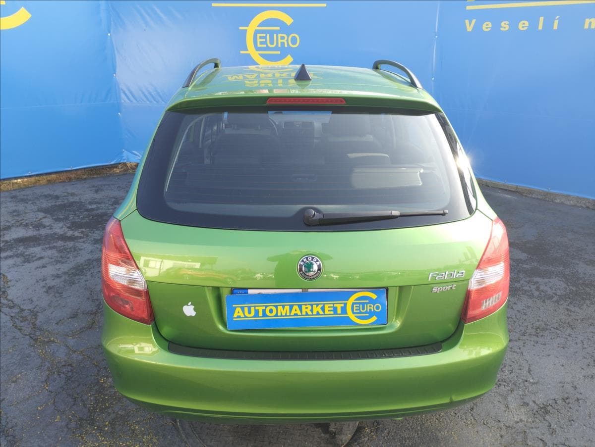 2011 Škoda Fabia - 5