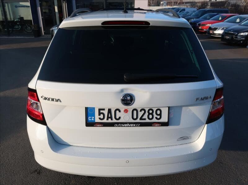 2015 Škoda Fabia - 8