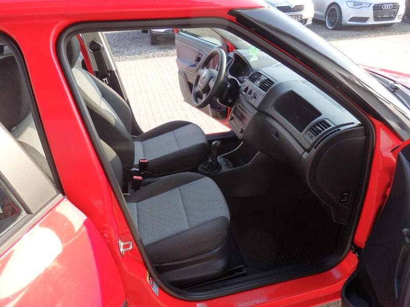 2012 Škoda Fabia - 10