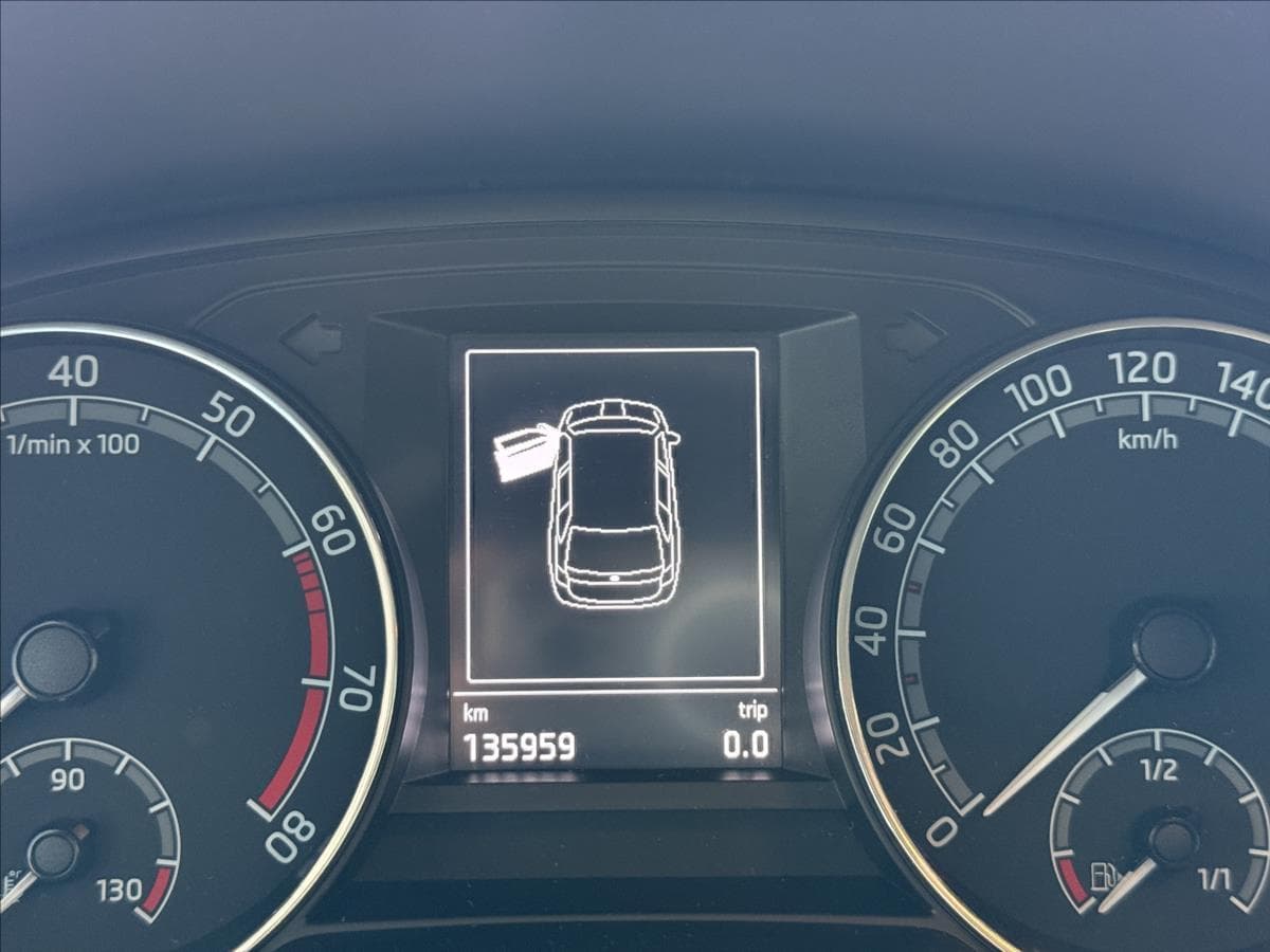 2019 Škoda FABIA - 13