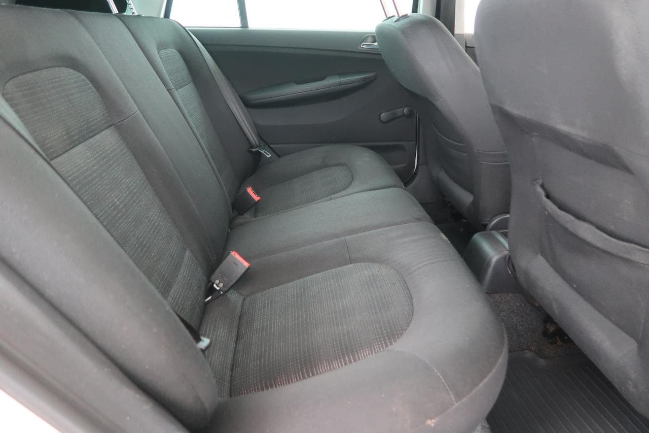 2007 Škoda Fabia - 13