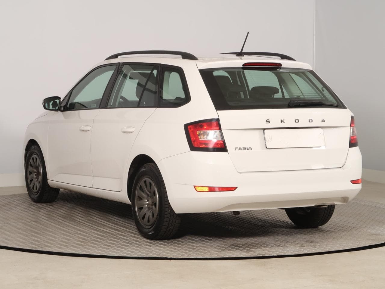 2021 Škoda Fabia - 5