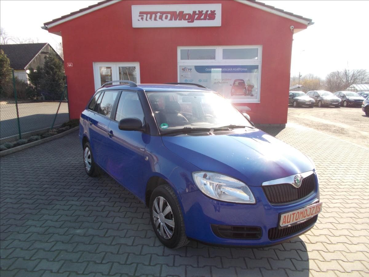 Škoda Fabia 1,2 HTP 1.MAJITEL 120311 KM COC list  II kombi