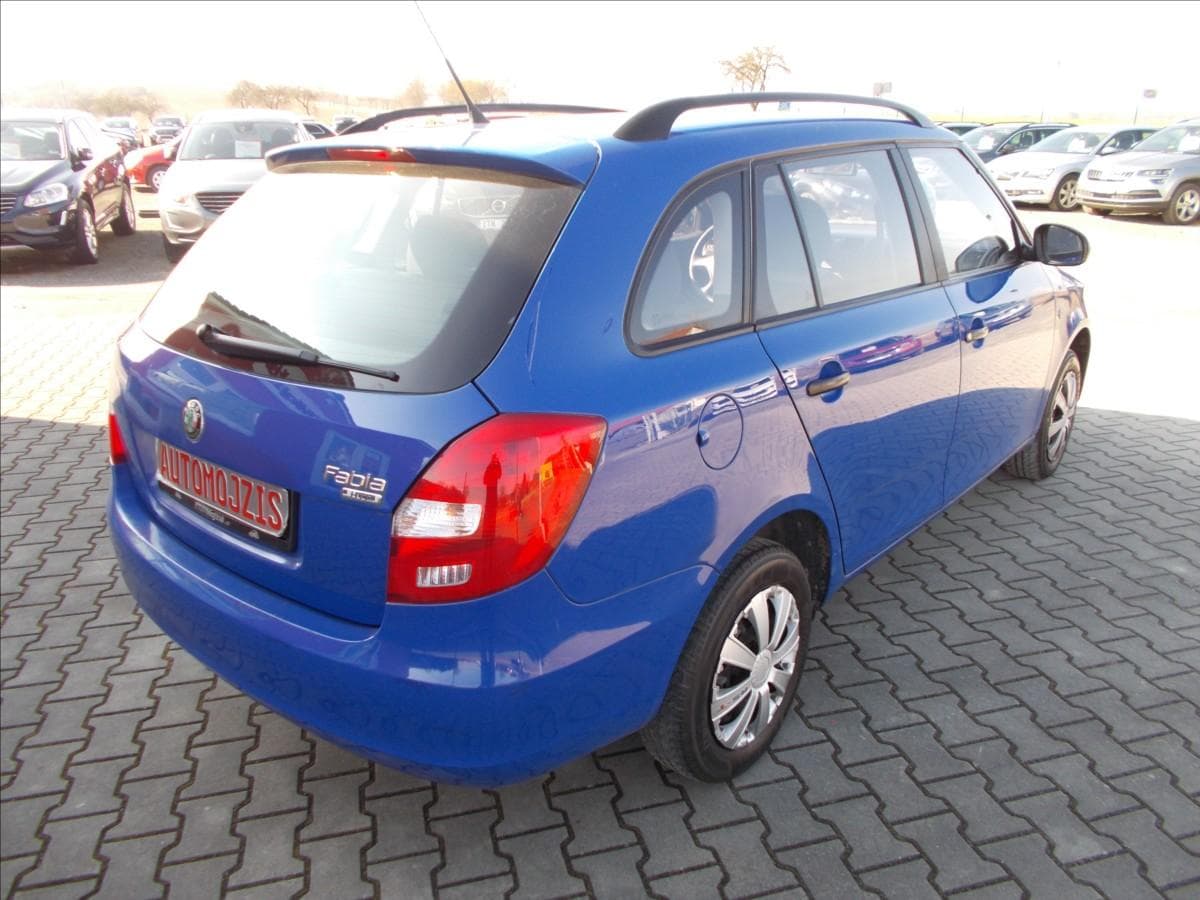 2009 Škoda Fabia - 11
