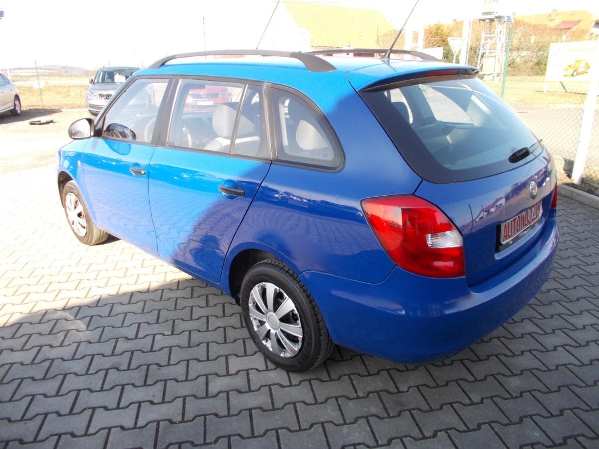 2009 Škoda Fabia - 12