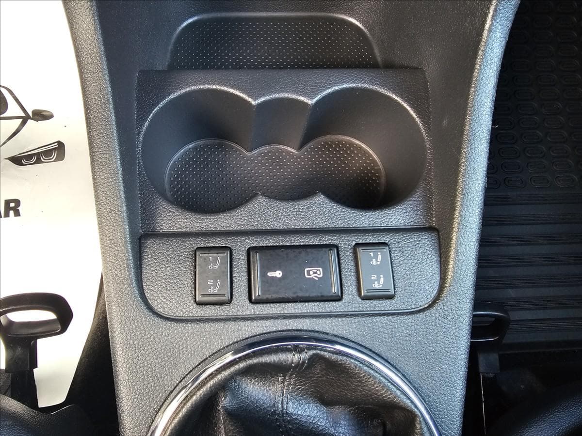 2011 Škoda Fabia - 20