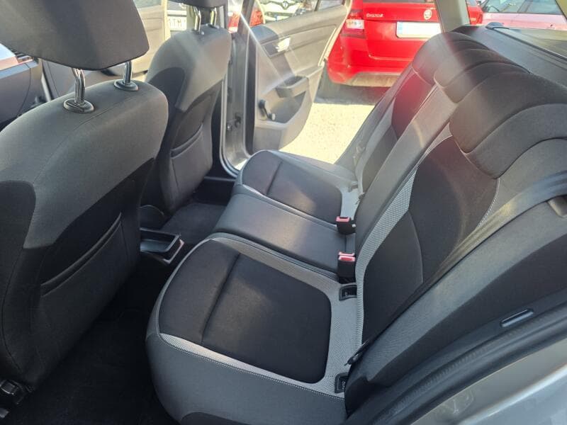 2015 Škoda Fabia - 10