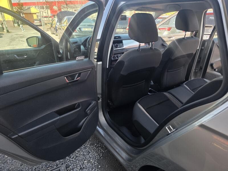 2015 Škoda Fabia - 9