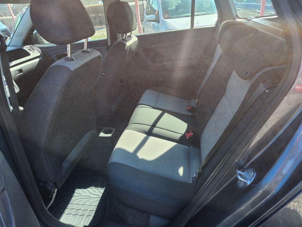 2011 Škoda Fabia - 10