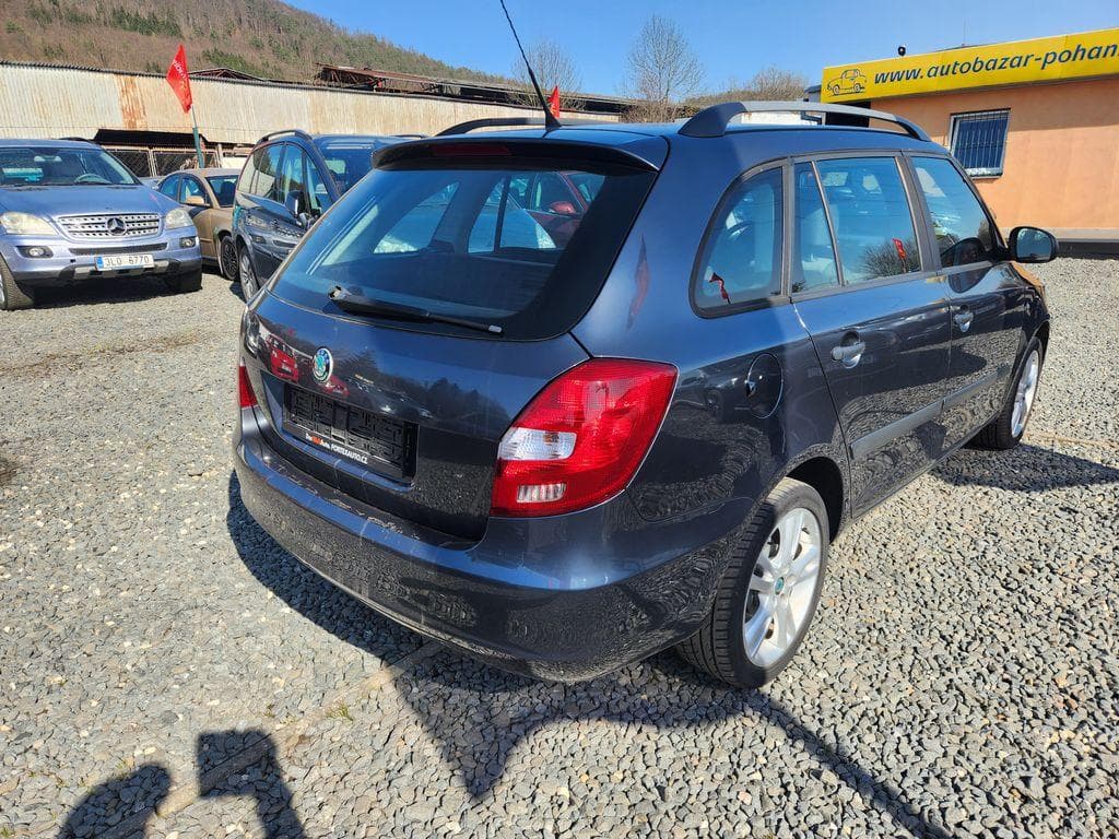 2011 Škoda Fabia - 8