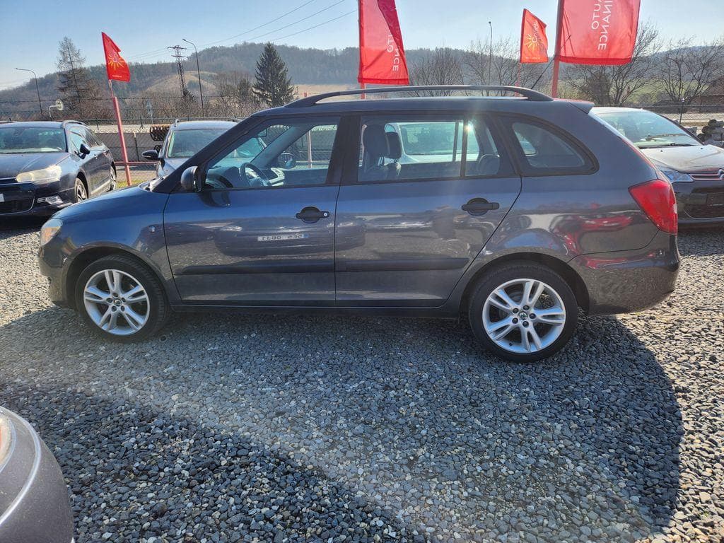 2011 Škoda Fabia - 4