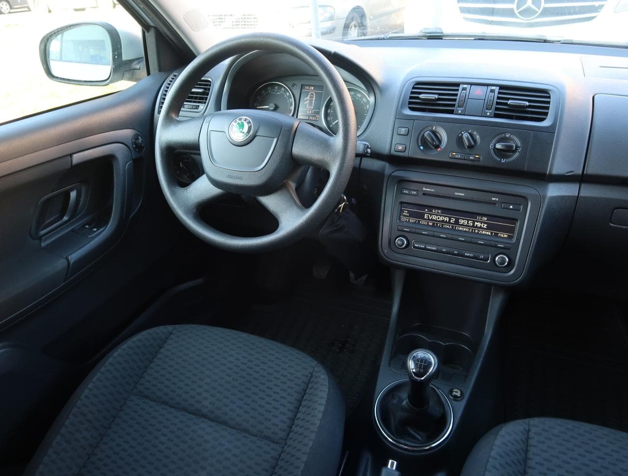 2012 Škoda Fabia - 9