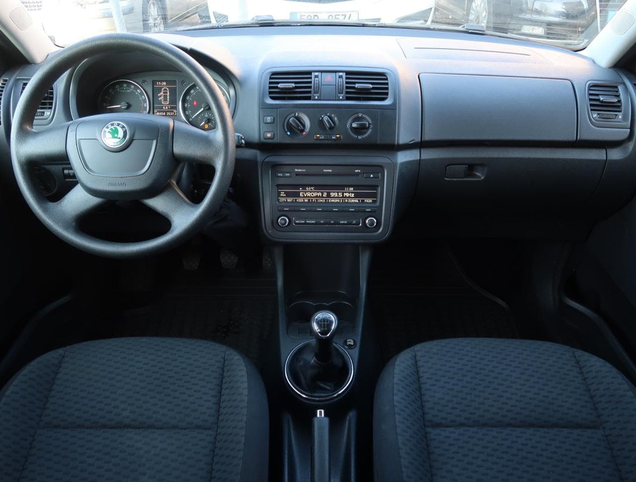 2012 Škoda Fabia - 10