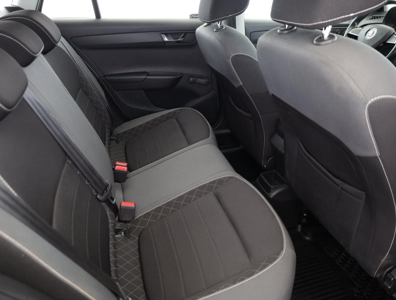 2019 Škoda Fabia - 11