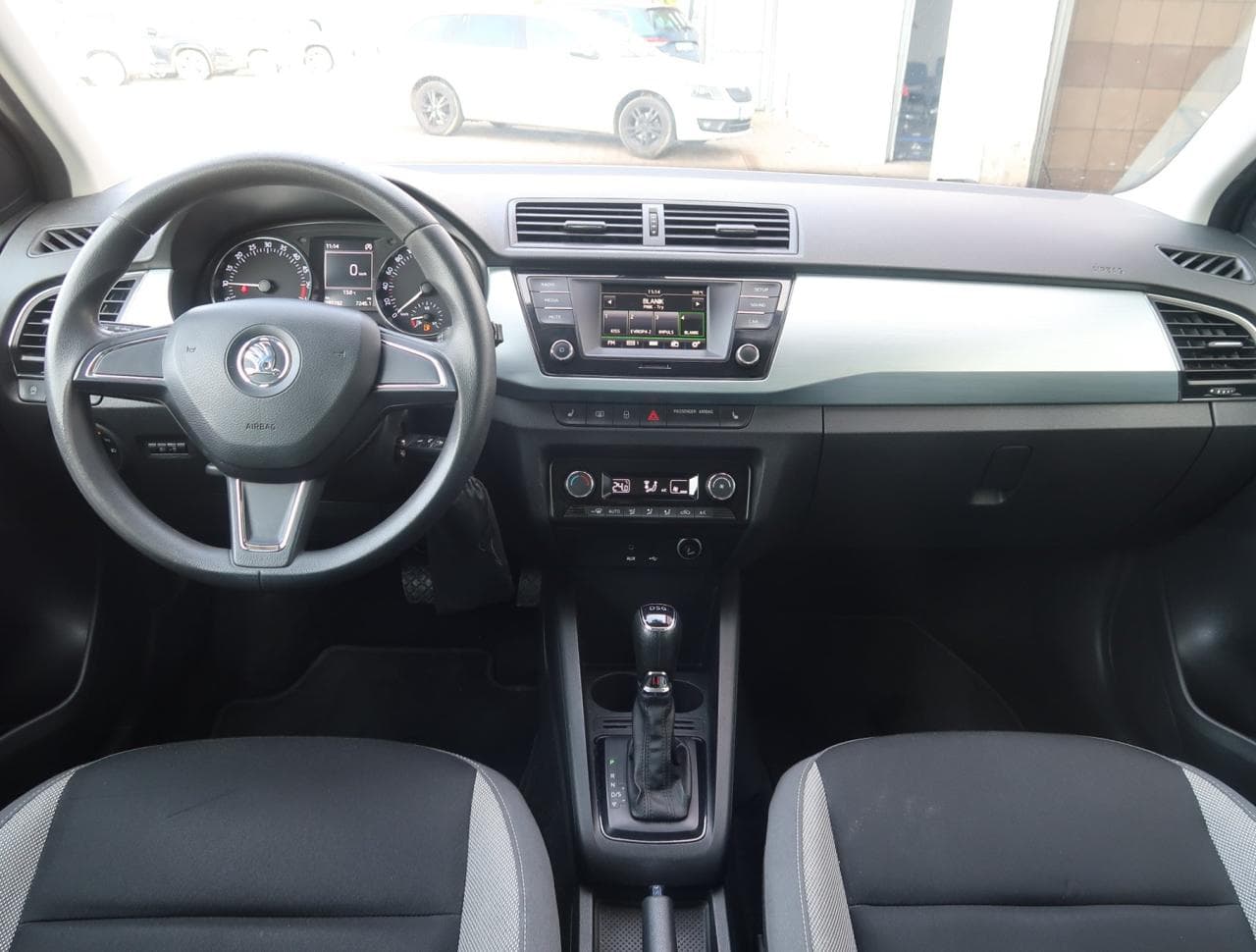 2016 Škoda Fabia - 10