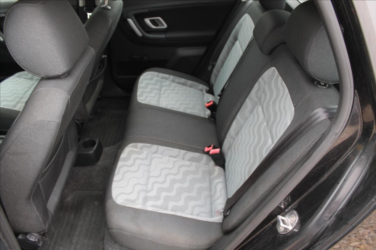 2009 Škoda Fabia - 8