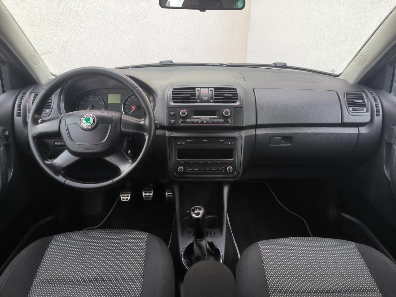 2011 Škoda Fabia - 8