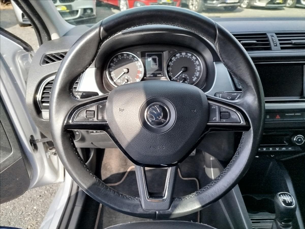 2016 Škoda Fabia - 17
