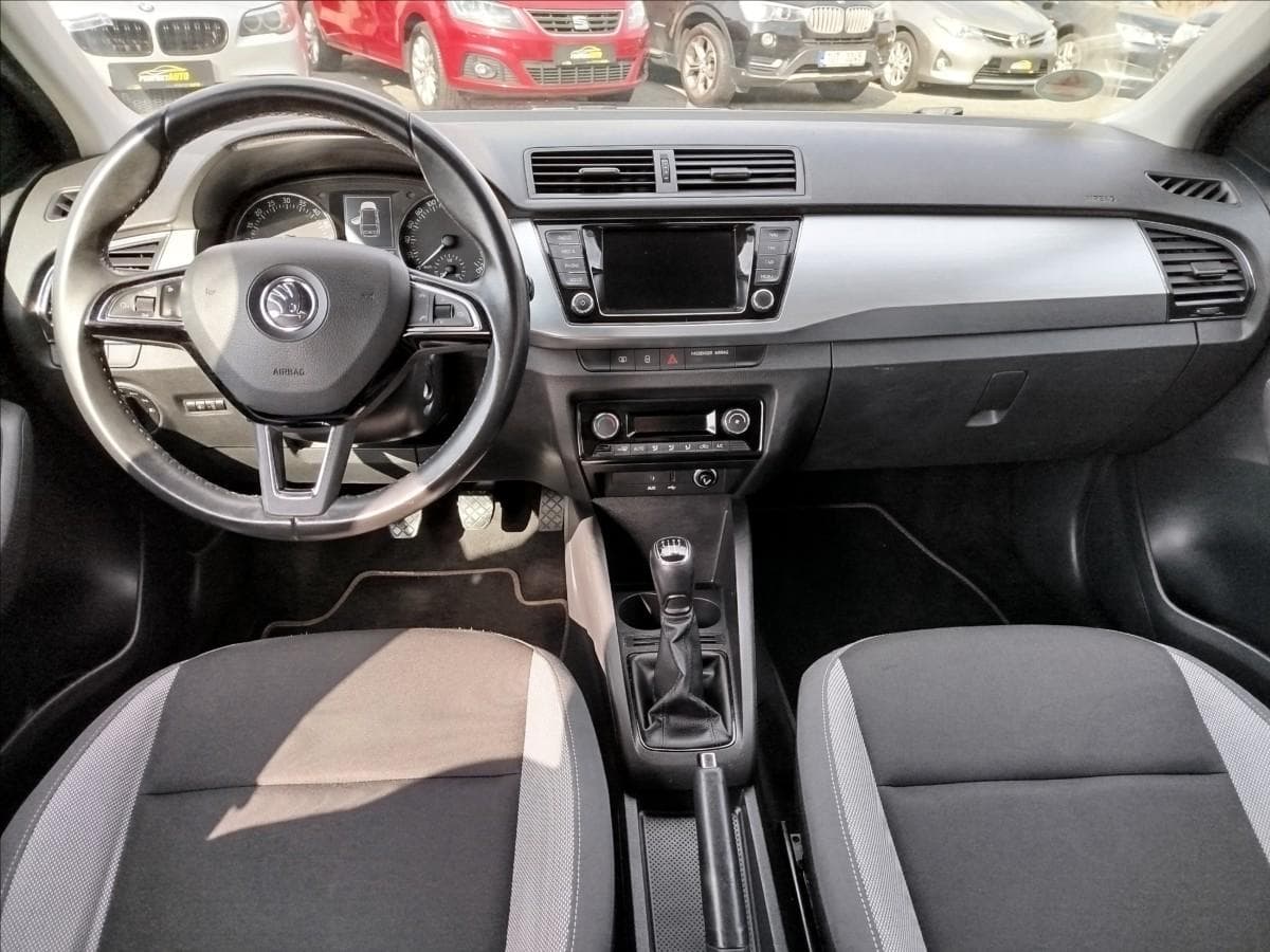 2016 Škoda Fabia - 16