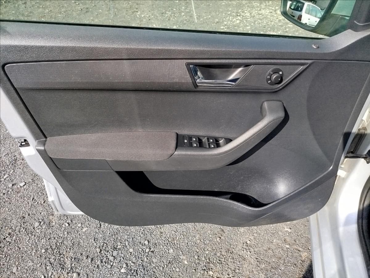 2016 Škoda Fabia - 11