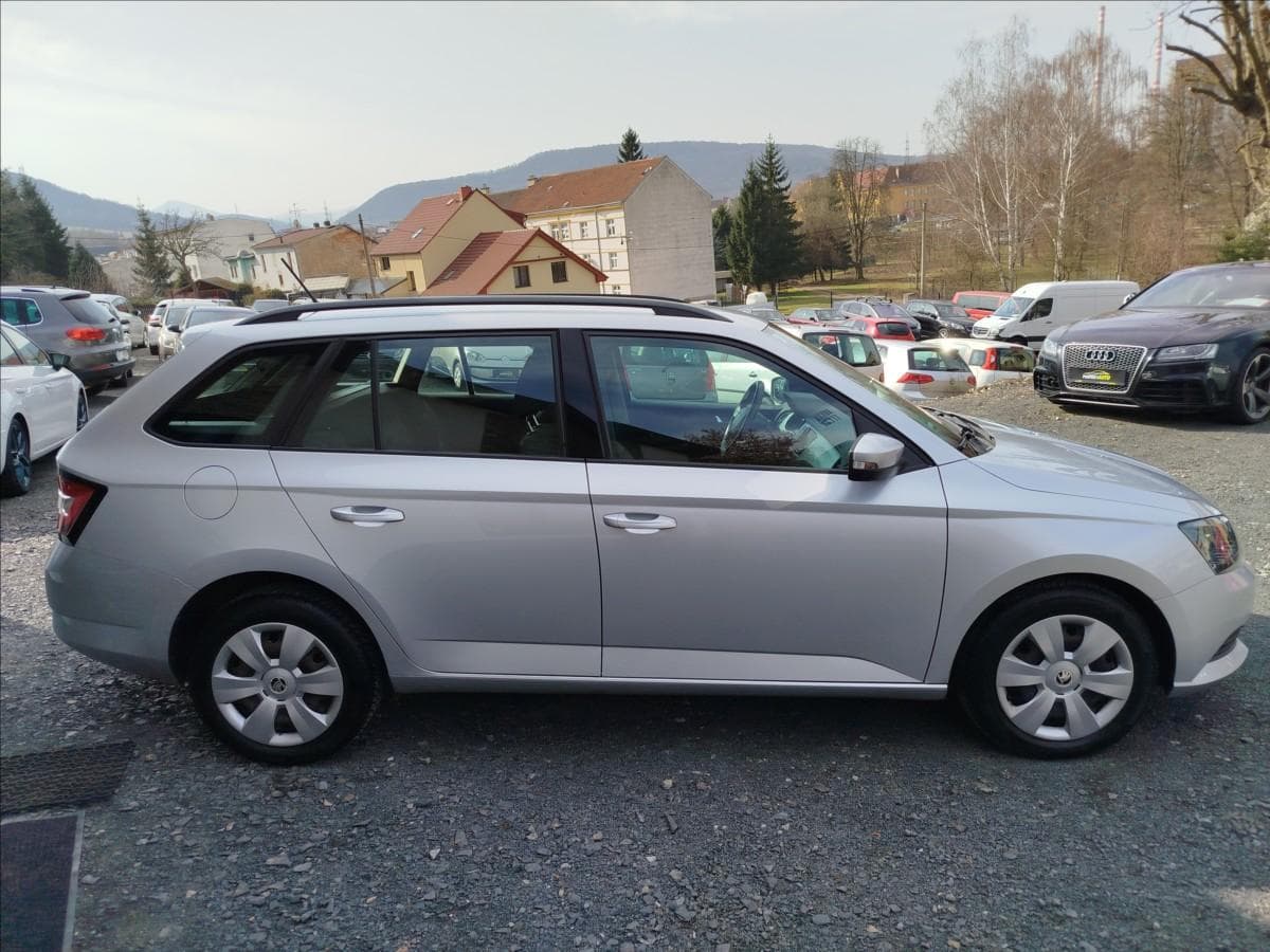 2016 Škoda Fabia - 7