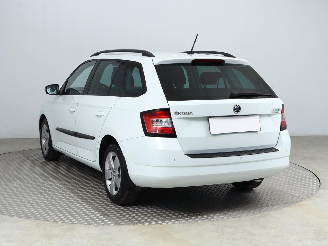 2016 Škoda Fabia - 5