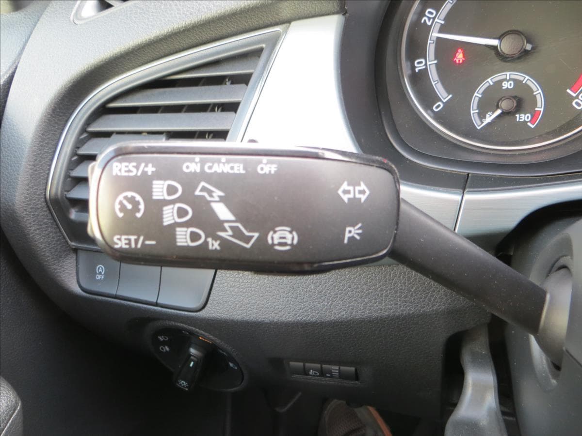 2021 Škoda FABIA - 16