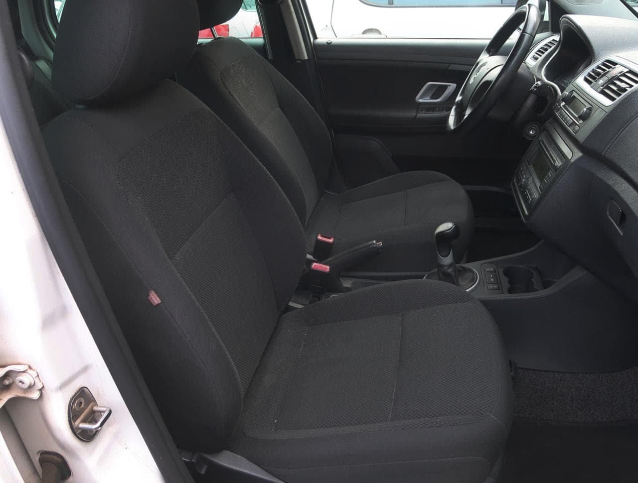 2008 Škoda Fabia - 12