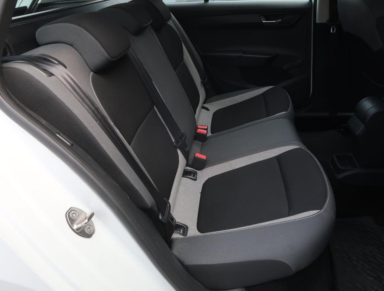 2015 Škoda Fabia - 13