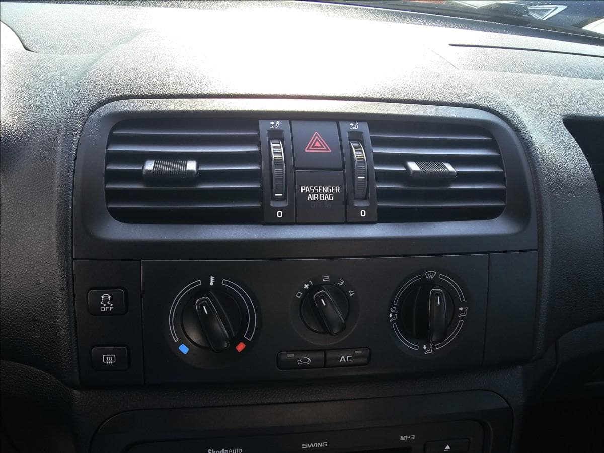 2011 Škoda Fabia - 31