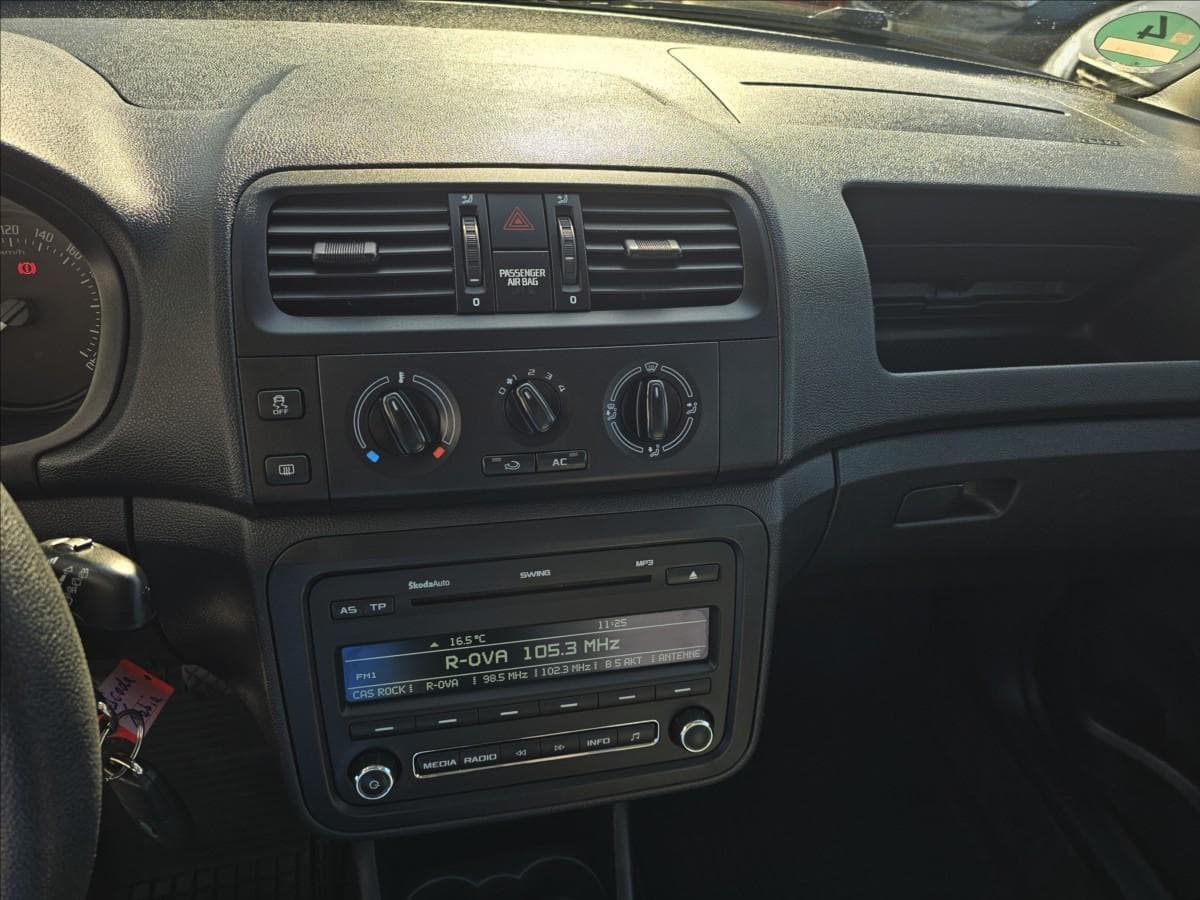 2011 Škoda Fabia - 29
