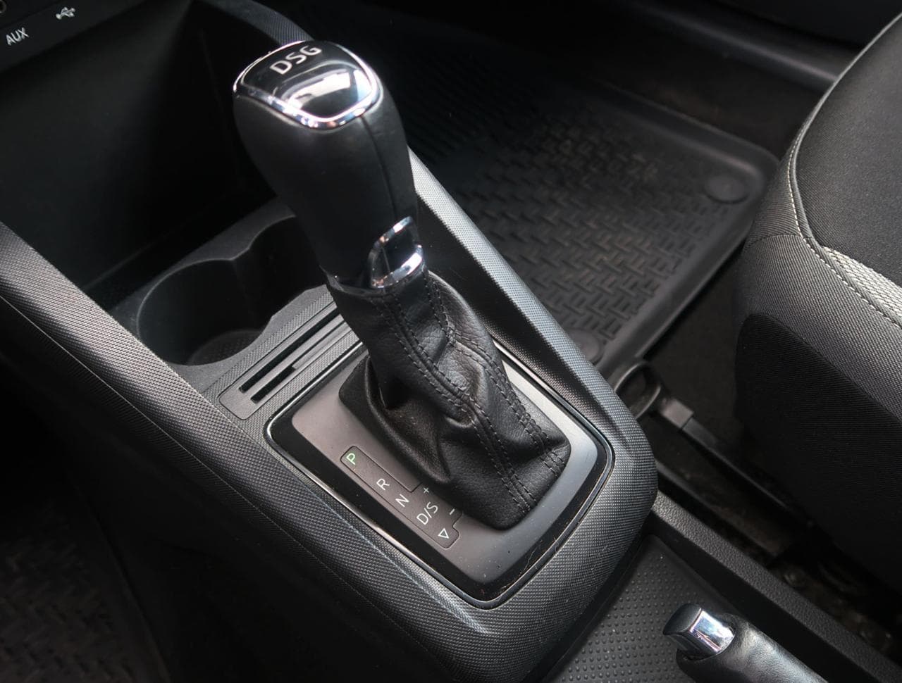 2015 Škoda FABIA - 19