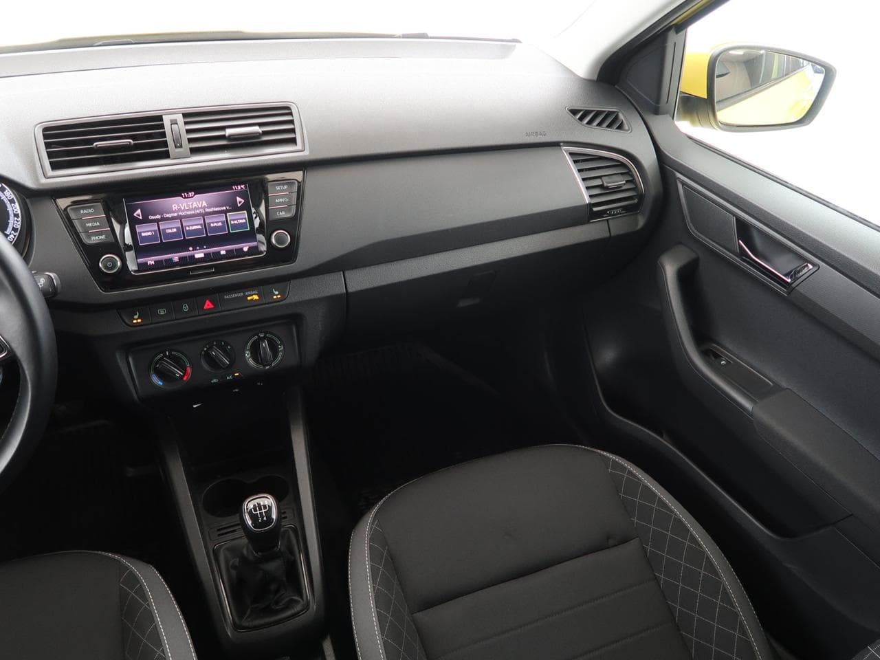 2022 Škoda Fabia - 11