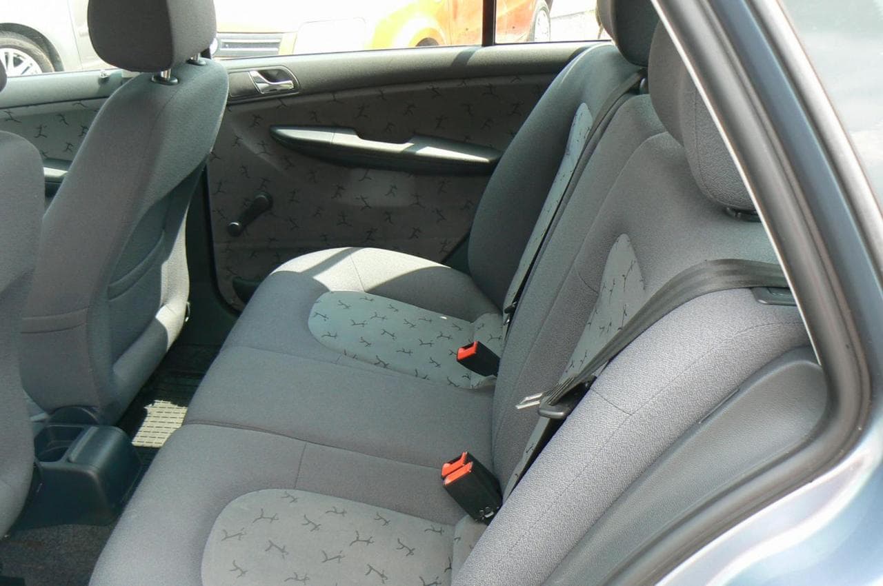 2004 Škoda FABIA - 12