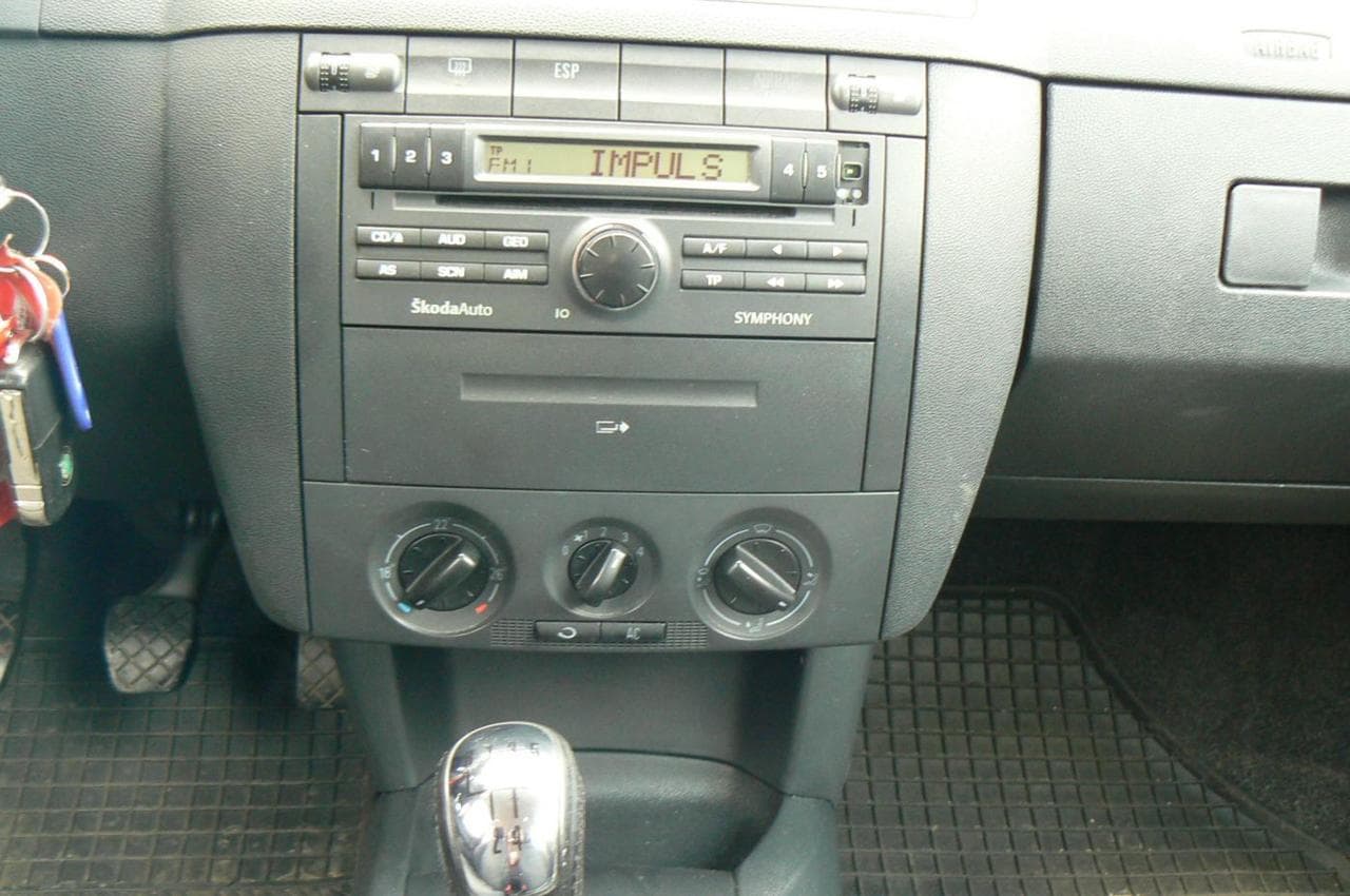 2004 Škoda FABIA - 11