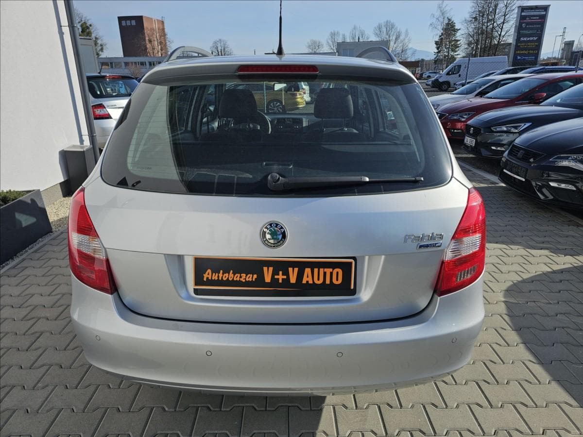 2010 Škoda FABIA - 7