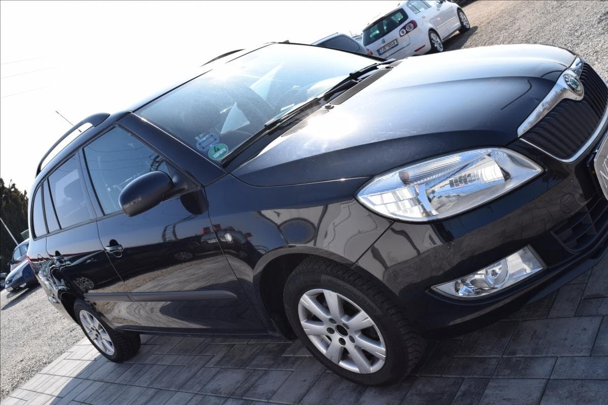 2011 Škoda Fabia - 4