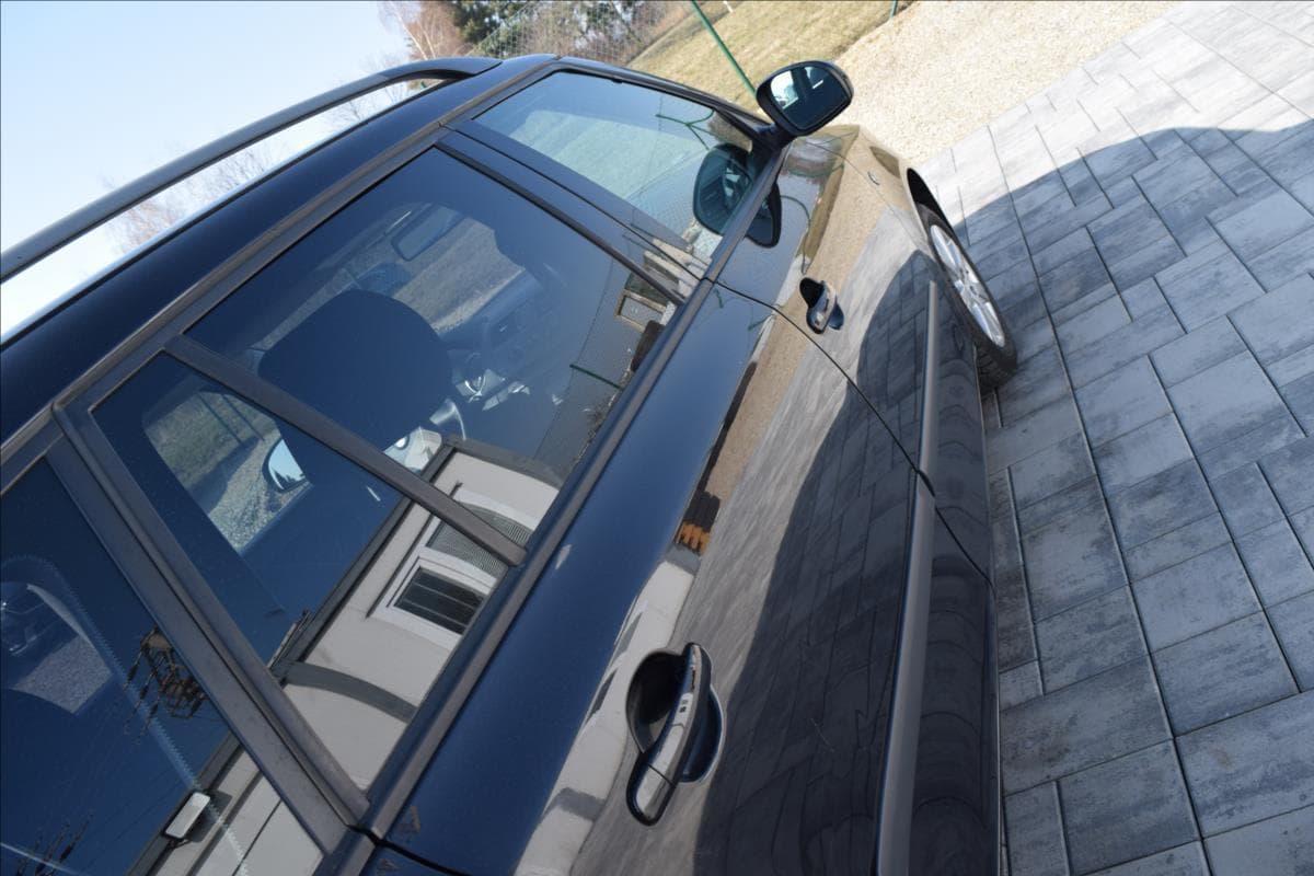 2011 Škoda Fabia - 10